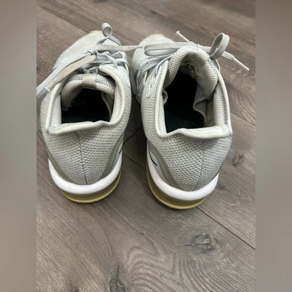 Kids Nike Air Max Gray Sneakers (7Y) - Picture 3 of 5